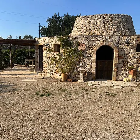 Trullo Pajara Casa rural Sannicola